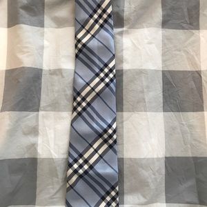 Burberry tie